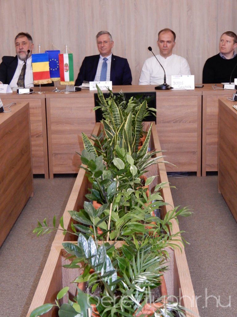 HURO Közigazgatási híd 17